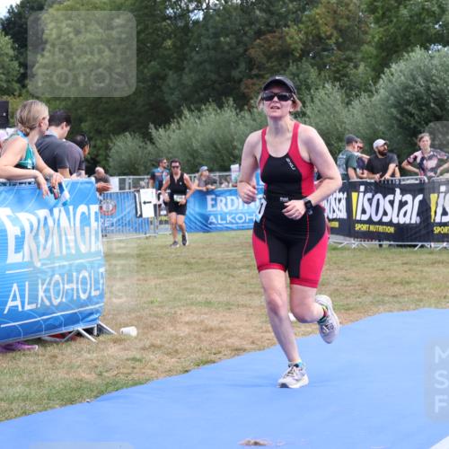 31.08.2025 - Elbe Triathlon Hamburg Strokosch-Dieckow http://msf.ph/oto/8656481 31.08.2025 12:04:07 Ziel 861, 1441, 1497, 1571 meine-sportfotos.de