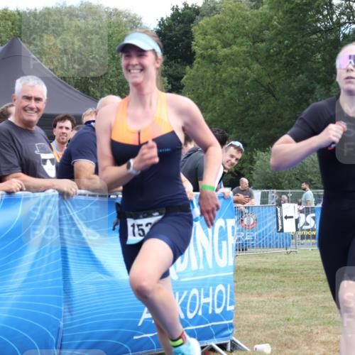 31.08.2025 - Elbe Triathlon Hamburg Strokosch-Dieckow http://msf.ph/oto/8656505 31.08.2025 12:04:36 Ziel 1325, 1536, 1573 meine-sportfotos.de