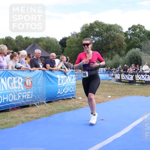31.08.2025 - Elbe Triathlon Hamburg Strokosch-Dieckow http://msf.ph/oto/8656539 31.08.2025 12:05:16 Ziel 806, 1504 meine-sportfotos.de