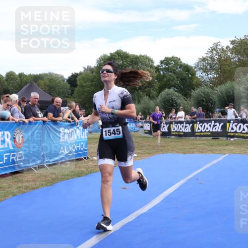 31.08.2025 - Elbe Triathlon Hamburg Strokosch-Dieckow http://msf.ph/oto/8656562 31.08.2025 12:05:33 Ziel 1527, 1545 meine-sportfotos.de