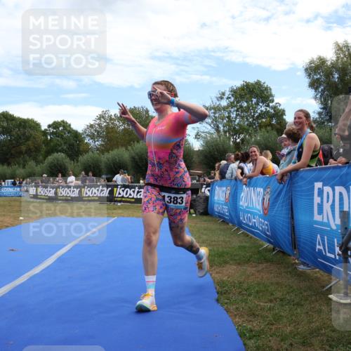 31.08.2025 - Elbe Triathlon Hamburg Strokosch-Dieckow http://msf.ph/oto/8656617 31.08.2025 12:06:42 Ziel 1383 meine-sportfotos.de