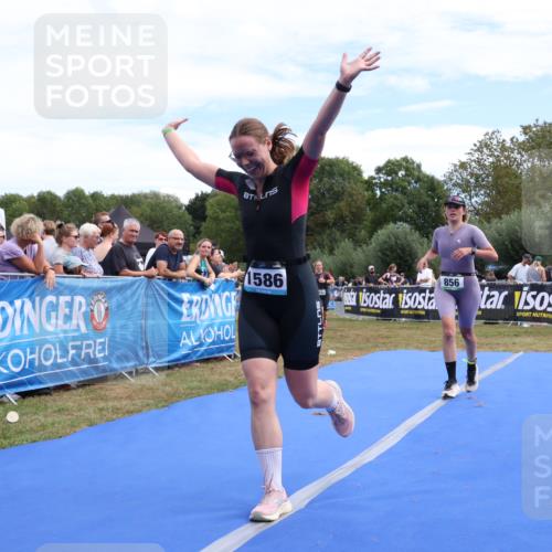 31.08.2025 - Elbe Triathlon Hamburg Strokosch-Dieckow http://msf.ph/oto/8656624 31.08.2025 12:06:53 Ziel 856, 952, 1420, 1532, 1586 meine-sportfotos.de