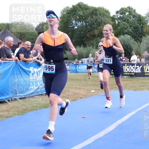 31.08.2025 - Elbe Triathlon Hamburg Strokosch-Dieckow http://msf.ph/oto/8656664 31.08.2025 12:07:17 Ziel 1362, 1521, 1549, 1553, 1595 meine-sportfotos.de