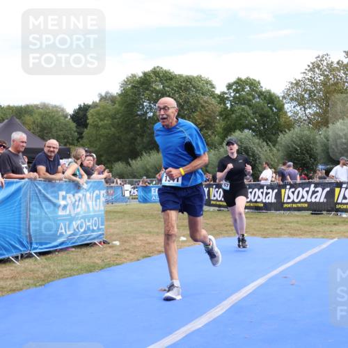 31.08.2025 - Elbe Triathlon Hamburg Strokosch-Dieckow http://msf.ph/oto/8656685 31.08.2025 12:07:54 Ziel 1341, 1457, 1552, 1567 meine-sportfotos.de