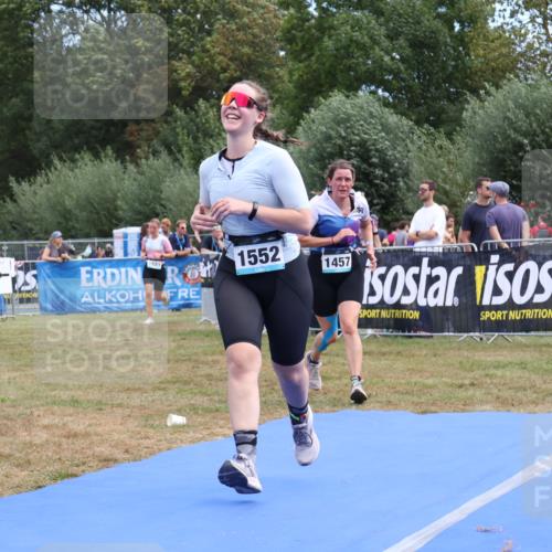 31.08.2025 - Elbe Triathlon Hamburg Strokosch-Dieckow http://msf.ph/oto/8656692 31.08.2025 12:07:59 Ziel 1341, 1356, 1457, 1523, 1552, 1567 meine-sportfotos.de
