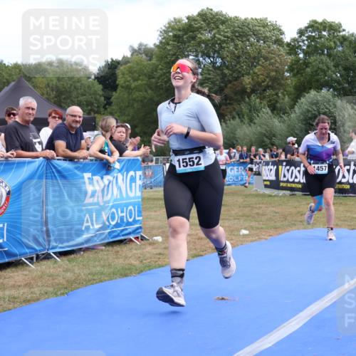 31.08.2025 - Elbe Triathlon Hamburg Strokosch-Dieckow http://msf.ph/oto/8656696 31.08.2025 12:08:00 Ziel 1341, 1356, 1457, 1523, 1552, 1567 meine-sportfotos.de