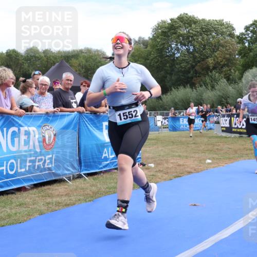 31.08.2025 - Elbe Triathlon Hamburg Strokosch-Dieckow http://msf.ph/oto/8656698 31.08.2025 12:08:00 Ziel 1341, 1356, 1457, 1523, 1552, 1567 meine-sportfotos.de