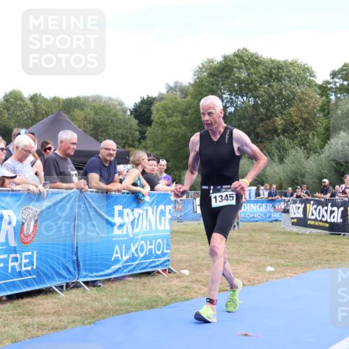 31.08.2025 - Elbe Triathlon Hamburg Strokosch-Dieckow http://msf.ph/oto/8656732 31.08.2025 12:08:28 Ziel 693, 1290, 1345, 1391 meine-sportfotos.de
