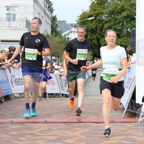 31.08.2025 - 21. Blankeneser Heldenlauf Strokosch-Dieckow http://msf.ph/oto/8656735 31.08.2025 10:57:03 Ziel 2167, 3502, 3419, 3385, 3117, 3157 meine-sportfotos.de