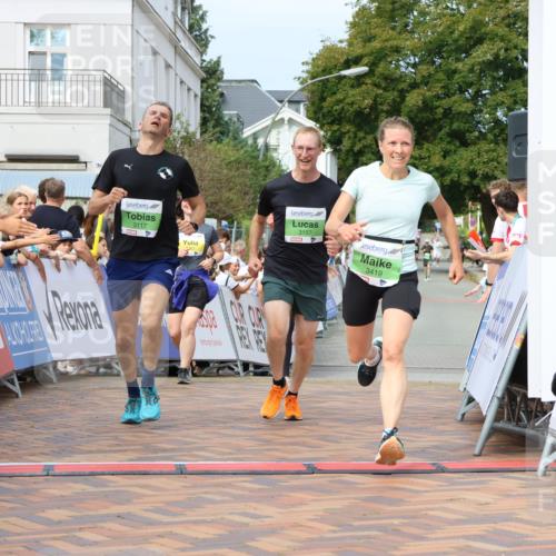 31.08.2025 - 21. Blankeneser Heldenlauf Strokosch-Dieckow http://msf.ph/oto/8656749 31.08.2025 10:57:03 Ziel 2167, 3502, 3419, 3385, 3117, 3157 meine-sportfotos.de