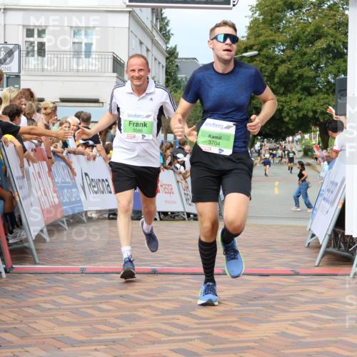 31.08.2025 - 21. Blankeneser Heldenlauf Strokosch-Dieckow http://msf.ph/oto/8656777 31.08.2025 10:56:43 Ziel 3399, 3704, 3394, 3086 meine-sportfotos.de