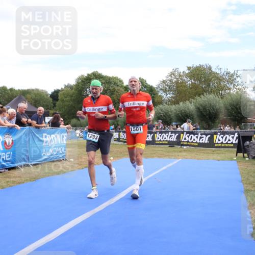 31.08.2025 - Elbe Triathlon Hamburg Strokosch-Dieckow http://msf.ph/oto/8656812 31.08.2025 12:10:08 Ziel 1293, 1501 meine-sportfotos.de