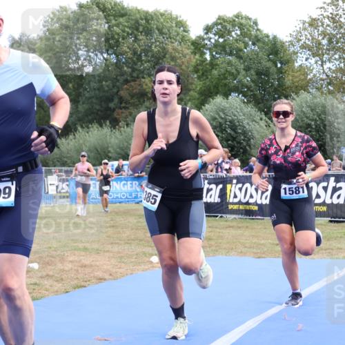 31.08.2025 - Elbe Triathlon Hamburg Strokosch-Dieckow http://msf.ph/oto/8656825 31.08.2025 12:10:25 Ziel 1309, 1385, 1426, 1490, 1531, 1581 meine-sportfotos.de