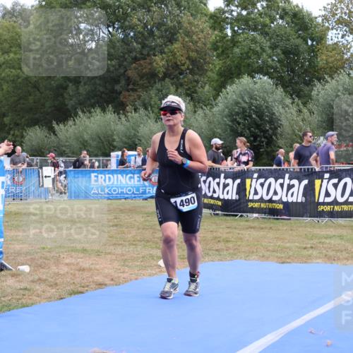 31.08.2025 - Elbe Triathlon Hamburg Strokosch-Dieckow http://msf.ph/oto/8656838 31.08.2025 12:10:33 Ziel 1490, 1531 meine-sportfotos.de