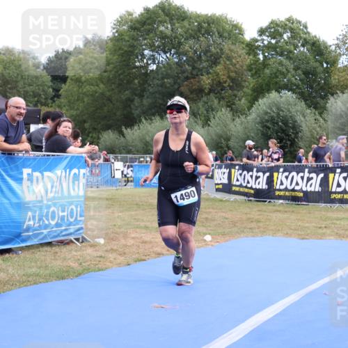 31.08.2025 - Elbe Triathlon Hamburg Strokosch-Dieckow http://msf.ph/oto/8656841 31.08.2025 12:10:33 Ziel 1490, 1531 meine-sportfotos.de