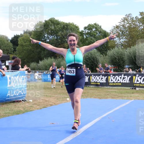 31.08.2025 - Elbe Triathlon Hamburg Strokosch-Dieckow http://msf.ph/oto/8656917 31.08.2025 12:11:57 Ziel 1423, 1453, 1577 meine-sportfotos.de