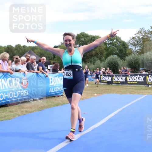31.08.2025 - Elbe Triathlon Hamburg Strokosch-Dieckow http://msf.ph/oto/8656921 31.08.2025 12:11:58 Ziel 1423, 1453, 1577 meine-sportfotos.de