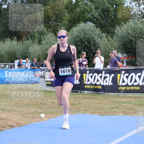 31.08.2025 - Elbe Triathlon Hamburg Strokosch-Dieckow http://msf.ph/oto/8656956 31.08.2025 12:12:19 Ziel 1415, 1618 meine-sportfotos.de