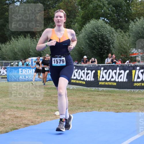 31.08.2025 - Elbe Triathlon Hamburg Strokosch-Dieckow http://msf.ph/oto/8657067 31.08.2025 12:14:20 Ziel 1351, 1369, 1579 meine-sportfotos.de