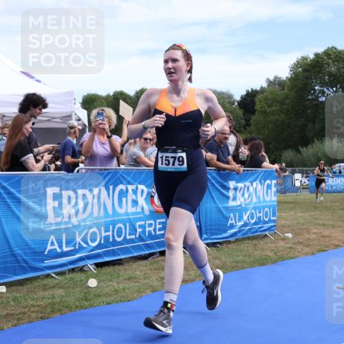 31.08.2025 - Elbe Triathlon Hamburg Strokosch-Dieckow http://msf.ph/oto/8657076 31.08.2025 12:14:21 Ziel 1351, 1369, 1579 meine-sportfotos.de