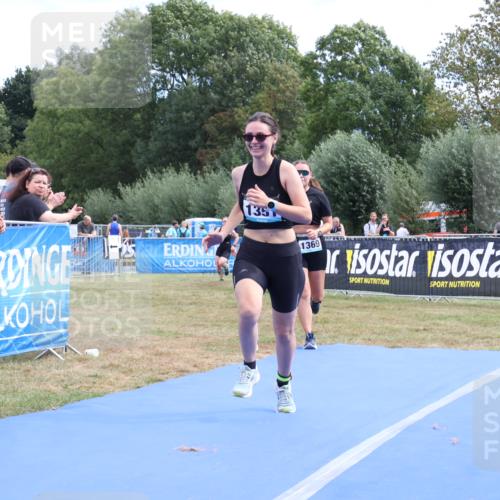 31.08.2025 - Elbe Triathlon Hamburg Strokosch-Dieckow http://msf.ph/oto/8657084 31.08.2025 12:14:26 Ziel 1351, 1369, 1394, 1579 meine-sportfotos.de