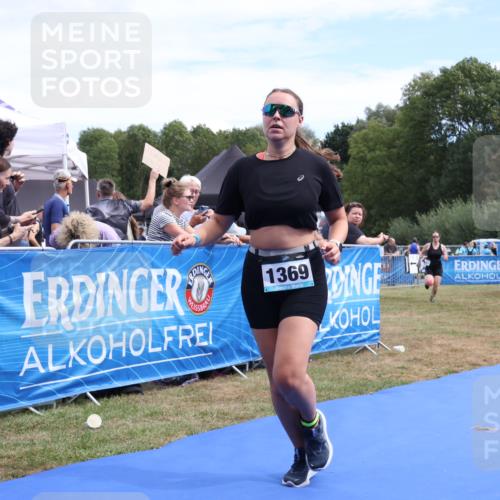 31.08.2025 - Elbe Triathlon Hamburg Strokosch-Dieckow http://msf.ph/oto/8657097 31.08.2025 12:14:28 Ziel 1351, 1369, 1394 meine-sportfotos.de