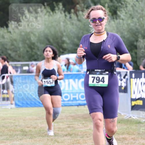 31.08.2025 - Elbe Triathlon Hamburg Strokosch-Dieckow http://msf.ph/oto/8657109 31.08.2025 12:14:38 Ziel 794, 1394 meine-sportfotos.de