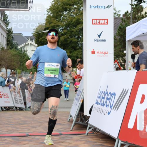 31.08.2025 - 21. Blankeneser Heldenlauf Strokosch-Dieckow http://msf.ph/oto/8657110 31.08.2025 10:55:53 Ziel 3115, 3694 meine-sportfotos.de