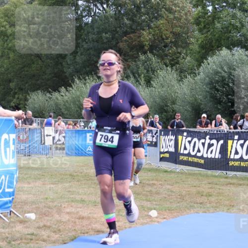 31.08.2025 - Elbe Triathlon Hamburg Strokosch-Dieckow http://msf.ph/oto/8657113 31.08.2025 12:14:39 Ziel 794 meine-sportfotos.de