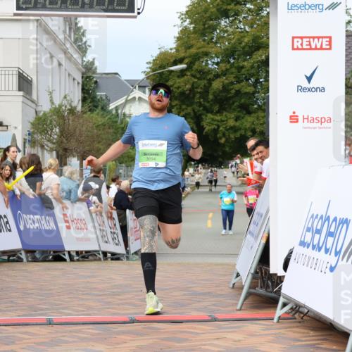 31.08.2025 - 21. Blankeneser Heldenlauf Strokosch-Dieckow http://msf.ph/oto/8657134 31.08.2025 10:55:53 Ziel 3115, 3694 meine-sportfotos.de