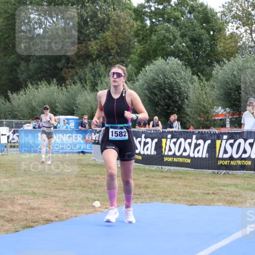 31.08.2025 - Elbe Triathlon Hamburg Strokosch-Dieckow http://msf.ph/oto/8657147 31.08.2025 12:15:12 Ziel 1538, 1582 meine-sportfotos.de