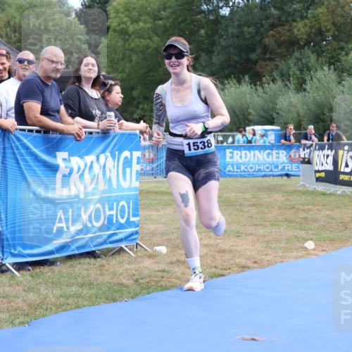 31.08.2025 - Elbe Triathlon Hamburg Strokosch-Dieckow http://msf.ph/oto/8657169 31.08.2025 12:15:18 Ziel 1538, 1582 meine-sportfotos.de