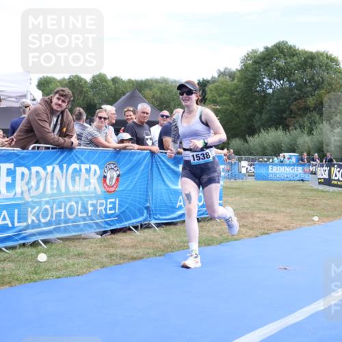 31.08.2025 - Elbe Triathlon Hamburg Strokosch-Dieckow http://msf.ph/oto/8657171 31.08.2025 12:15:18 Ziel 1538, 1582 meine-sportfotos.de