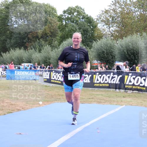 31.08.2025 - Elbe Triathlon Hamburg Strokosch-Dieckow http://msf.ph/oto/8657199 31.08.2025 12:16:19 Ziel 1455 meine-sportfotos.de
