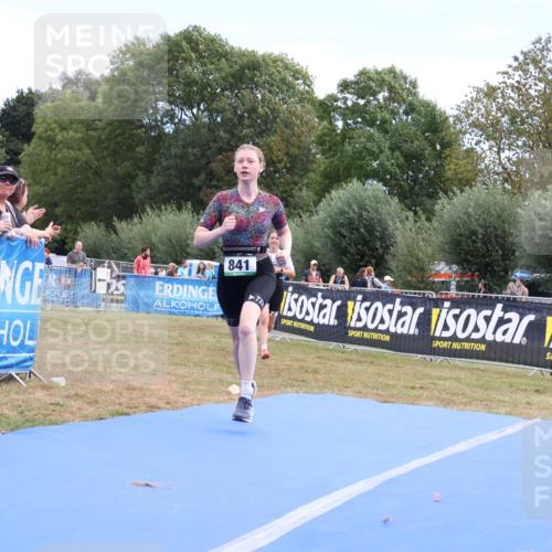31.08.2025 - Elbe Triathlon Hamburg Strokosch-Dieckow http://msf.ph/oto/8657219 31.08.2025 12:16:44 Ziel 841, 1520 meine-sportfotos.de