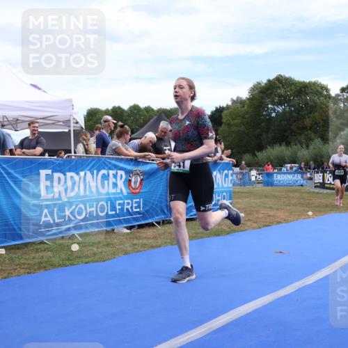 31.08.2025 - Elbe Triathlon Hamburg Strokosch-Dieckow http://msf.ph/oto/8657225 31.08.2025 12:16:45 Ziel 841, 1520 meine-sportfotos.de