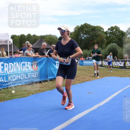 31.08.2025 - Elbe Triathlon Hamburg Strokosch-Dieckow http://msf.ph/oto/8657245 31.08.2025 12:17:05 Ziel 1348, 1507, 1606 meine-sportfotos.de