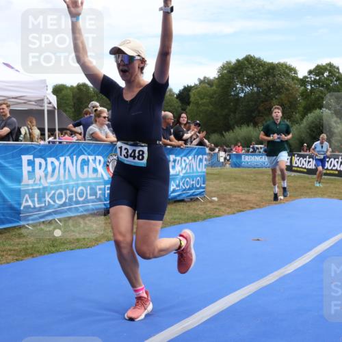 31.08.2025 - Elbe Triathlon Hamburg Strokosch-Dieckow http://msf.ph/oto/8657247 31.08.2025 12:17:05 Ziel 1348, 1507, 1606 meine-sportfotos.de