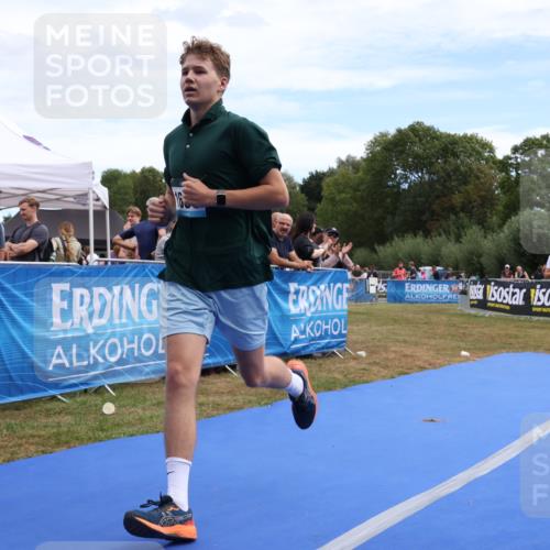 31.08.2025 - Elbe Triathlon Hamburg Strokosch-Dieckow http://msf.ph/oto/8657253 31.08.2025 12:17:07 Ziel 1348, 1507, 1606 meine-sportfotos.de