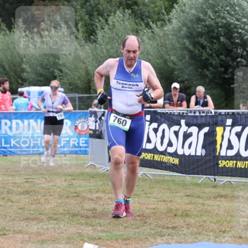 31.08.2025 - Elbe Triathlon Hamburg Strokosch-Dieckow http://msf.ph/oto/8657266 31.08.2025 12:17:44 Ziel 760 meine-sportfotos.de