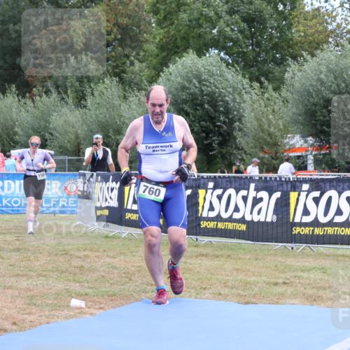 31.08.2025 - Elbe Triathlon Hamburg Strokosch-Dieckow http://msf.ph/oto/8657273 31.08.2025 12:17:46 Ziel 760, 1509 meine-sportfotos.de