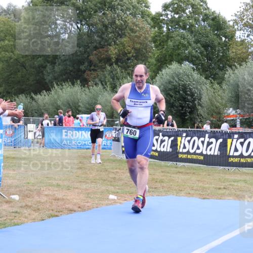 31.08.2025 - Elbe Triathlon Hamburg Strokosch-Dieckow http://msf.ph/oto/8657275 31.08.2025 12:17:47 Ziel 760, 1509 meine-sportfotos.de