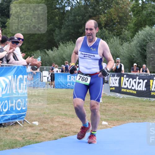 31.08.2025 - Elbe Triathlon Hamburg Strokosch-Dieckow http://msf.ph/oto/8657279 31.08.2025 12:17:48 Ziel 760, 1509 meine-sportfotos.de