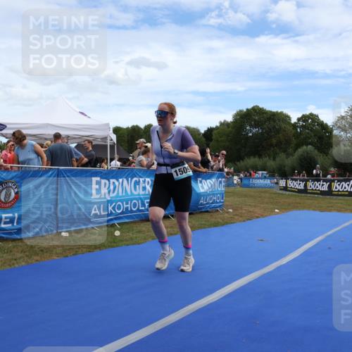 31.08.2025 - Elbe Triathlon Hamburg Strokosch-Dieckow http://msf.ph/oto/8657294 31.08.2025 12:17:55 Ziel 760, 1509 meine-sportfotos.de