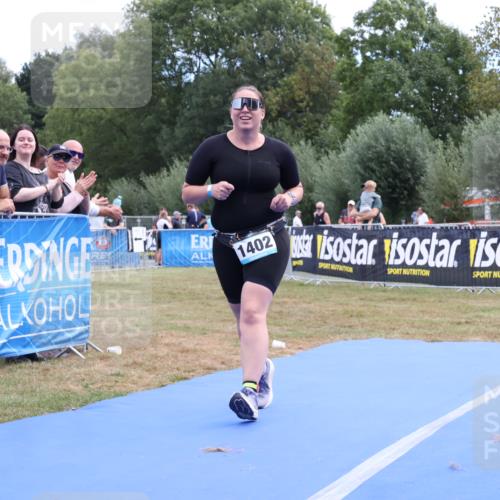 31.08.2025 - Elbe Triathlon Hamburg Strokosch-Dieckow http://msf.ph/oto/8657305 31.08.2025 12:18:18 Ziel 1402 meine-sportfotos.de