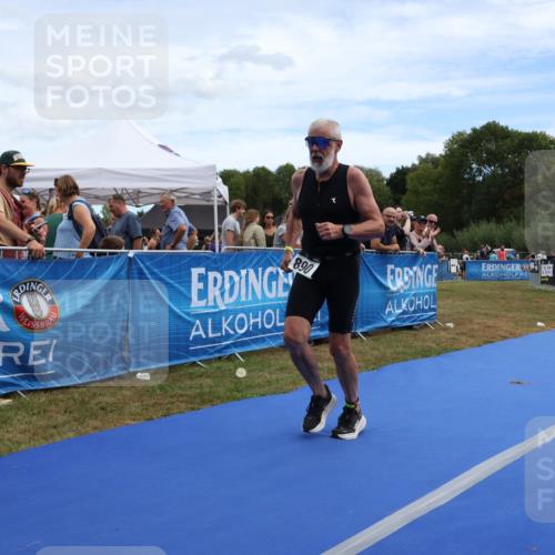31.08.2025 - Elbe Triathlon Hamburg Strokosch-Dieckow http://msf.ph/oto/8657320 31.08.2025 12:18:31 Ziel 890 meine-sportfotos.de