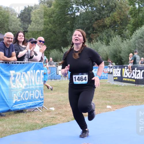 31.08.2025 - Elbe Triathlon Hamburg Strokosch-Dieckow http://msf.ph/oto/8657351 31.08.2025 12:19:33 Ziel 1464 meine-sportfotos.de