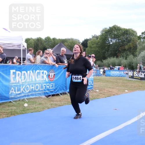 31.08.2025 - Elbe Triathlon Hamburg Strokosch-Dieckow http://msf.ph/oto/8657355 31.08.2025 12:19:34 Ziel 1464 meine-sportfotos.de