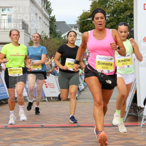 31.08.2025 - 21. Blankeneser Heldenlauf Strokosch-Dieckow http://msf.ph/oto/8657375 31.08.2025 10:29:03 Ziel 2246, 2035, 2457, 2212, 2230, 2381 meine-sportfotos.de