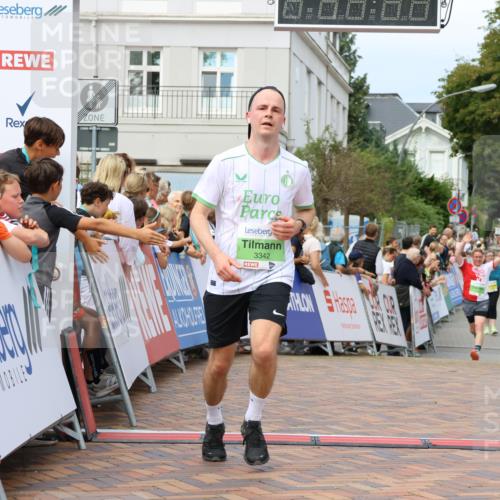 31.08.2025 - 21. Blankeneser Heldenlauf Strokosch-Dieckow http://msf.ph/oto/8657388 31.08.2025 10:55:00 Ziel 3342, 3614, 3615, 3283, 3395 meine-sportfotos.de